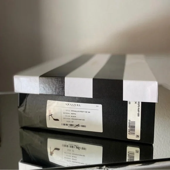 Aquazzura Versailles Peep Toe 105 - Picture 9 of 9